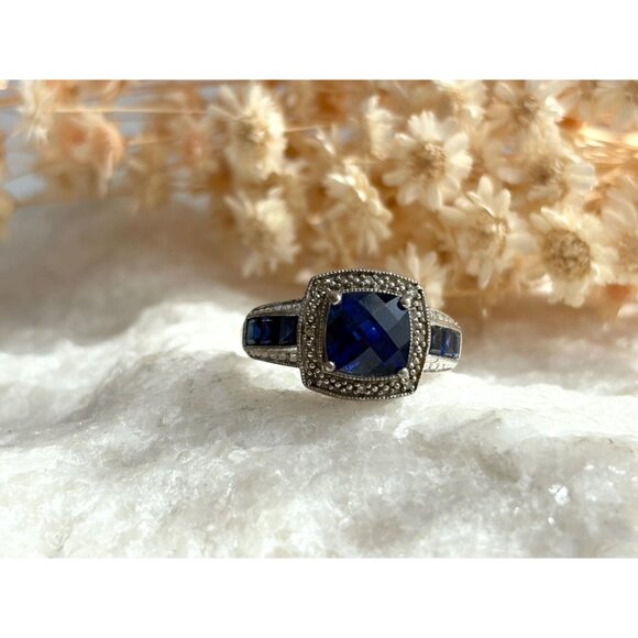 Blue Sapphire Cushion Cut Faceted 925 Sterling Silver Vintage Ring - sz 7 - Picture 7 of 12